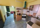 Casa individuala. 2 fronturi de pe 2 strazi (fata-spate)