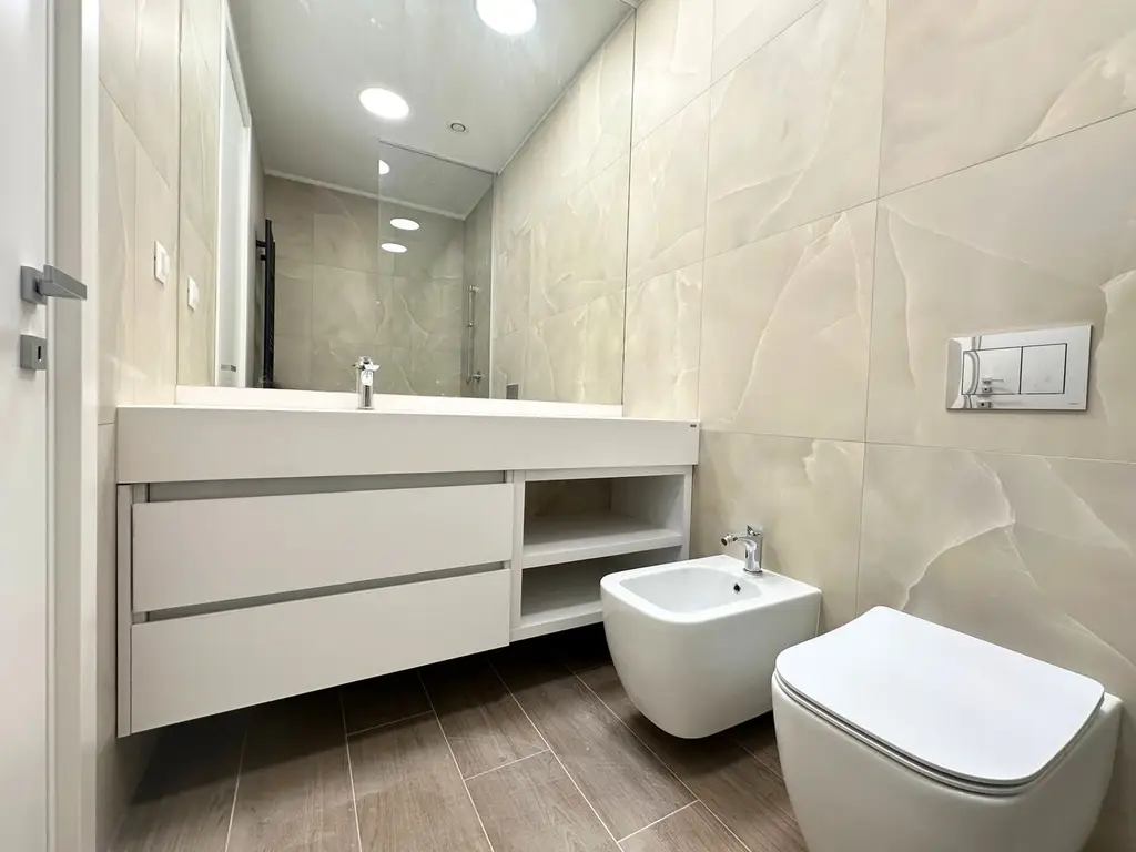 Închiriere apartament 4 camere cu grădină proprie ONE Verdi