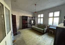 Teren și casă de vânzare în Miercurea Ciuc (central, strada Leliceni)
