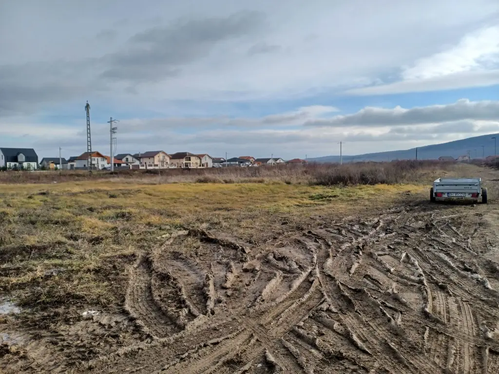 Parcela casă, 812 mp, Rontău. 42 000 E. Comision 0.
