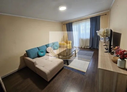 Apartament 3 camere 77mp Lipovei
