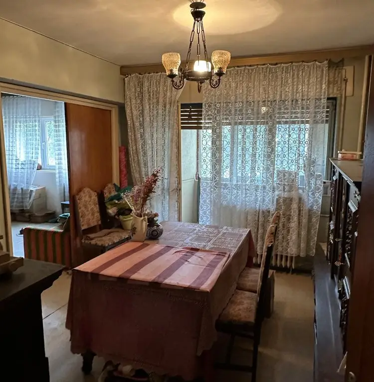 PROPRIETAR VÂND Apartament Zona Mega  Mall