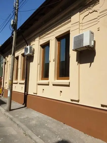 BRASADAS inchiriaza vila RENOVATA Unirii