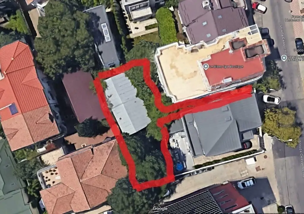Teren 293 mp si casa 94 mp, doar acces pietonal