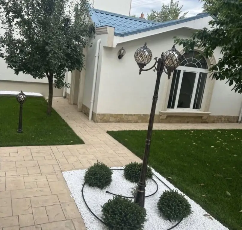 BRASADAS vinde casa DEOSEBITA in zona Titulescu.