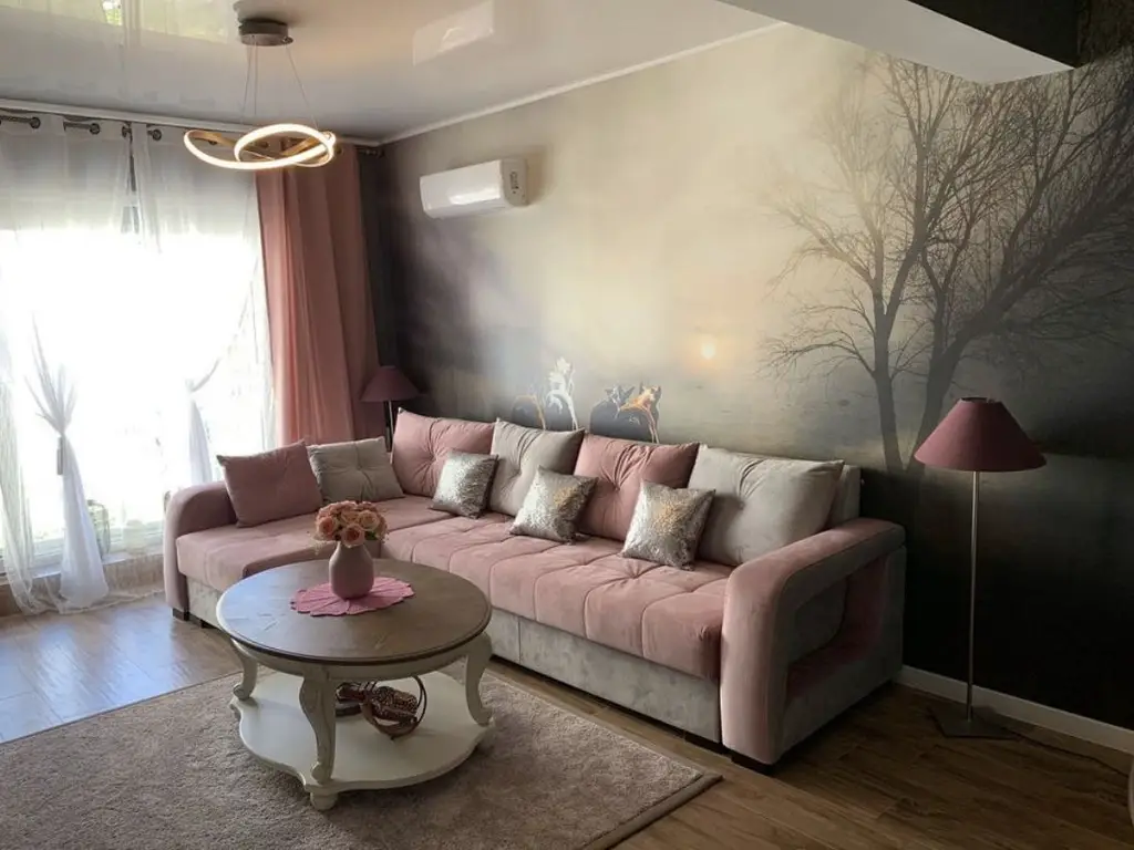 Vand apartament de lux