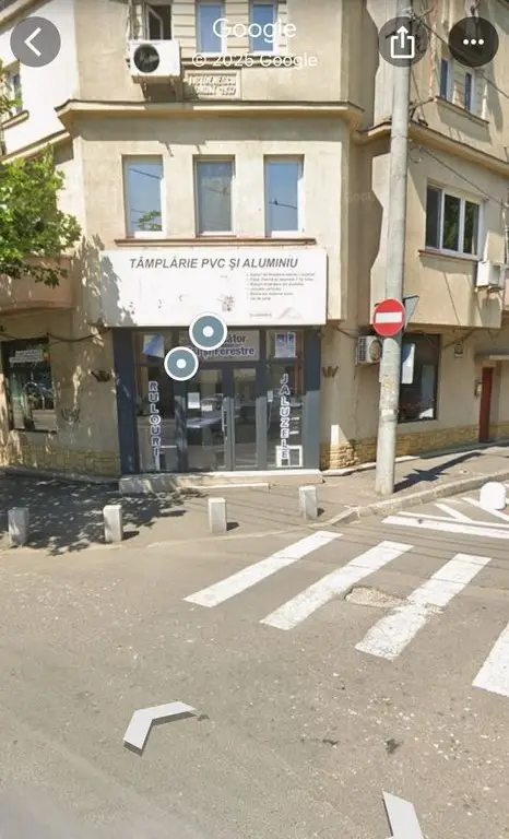 BRASADAS închiriază Sp Com STRADAL 44mp Calea Serban Voda.