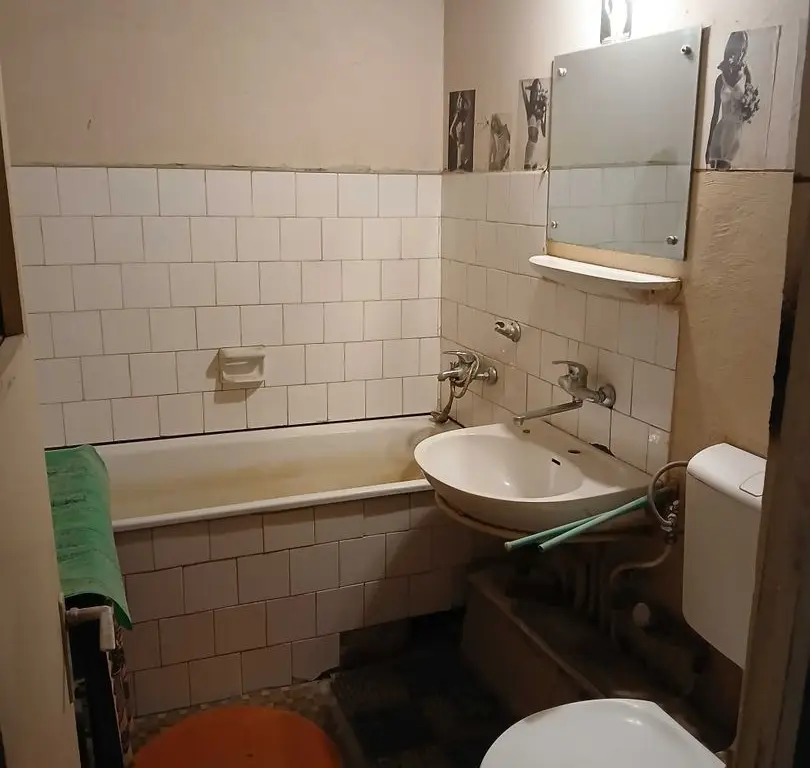 BRASADAS vinde Ap 2 cam 49mp et 4/4 Plopilor - Cluj