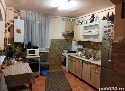 BRASADAS vinde apartament 3 cam PARTER piata Hermes.