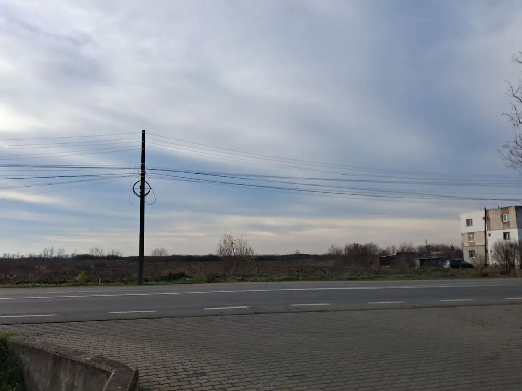 BRASADAS vinde 5000 mp. teren intravilan Aurel Vlaicu SOCAR.