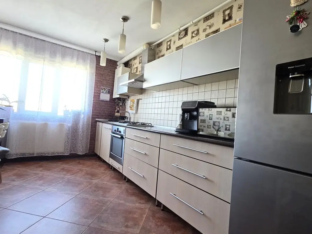 Apartament 2 camere de vanzare
