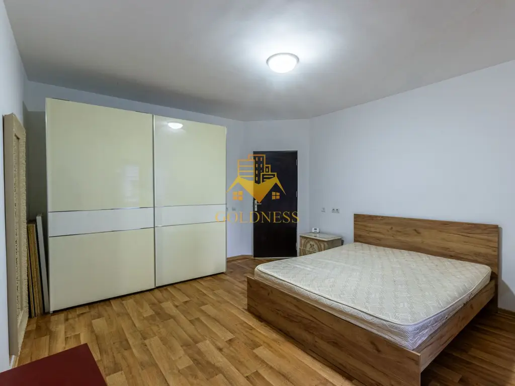 1 camera, Intre Lacuri, garaj, zona Iulius Mall, FSEGA, Profi