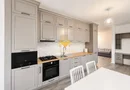 Apartament 3 camere Marasti , 2 bai, parcare, bloc nou,lift, Campina!