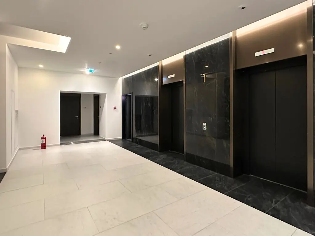 Închiriere apartament 4 camere cu grădină proprie ONE Verdi