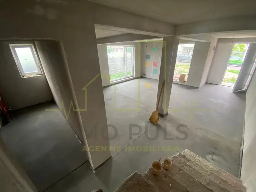 Duplex. Dumbravita. Teren 405 mp.