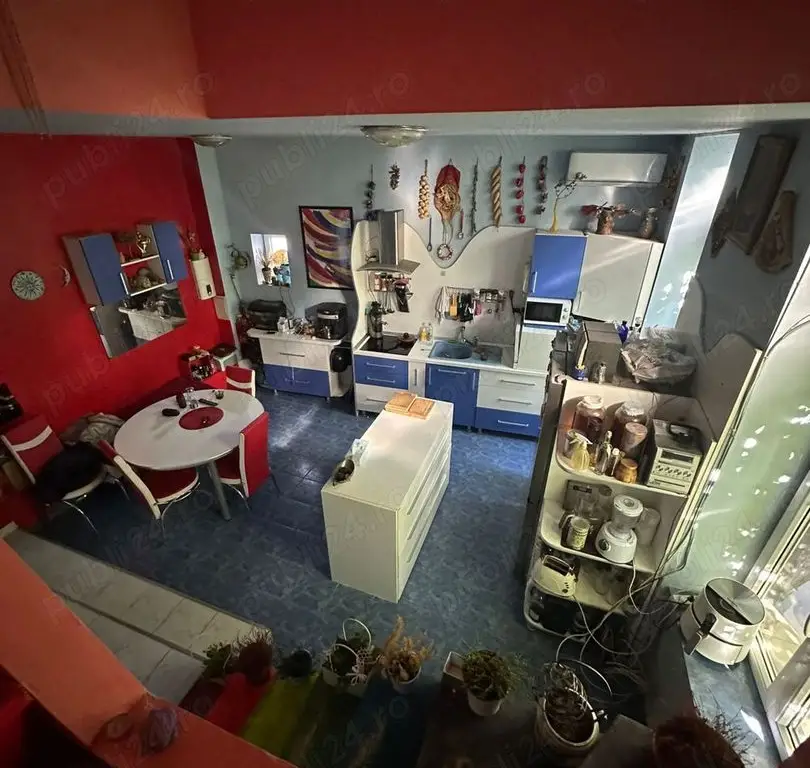 Ag BRASADAS vinde apt. 4 cam 140 mp Etj.1 + mansardă.