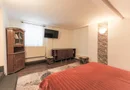 Apartament cu 2 camere la curte comună, pe str. Barabas Bela