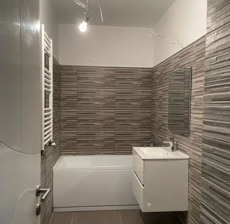 Apartament 3 cam. 85 mp Et. 3 de vanzare Soseaua Alexandriei