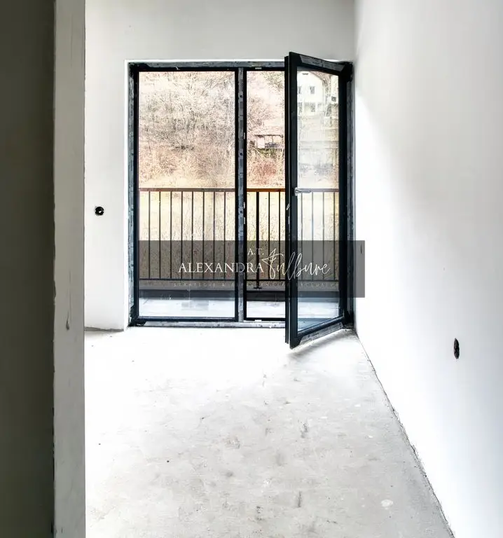 Duplex 4 camere | 120 mp utili | 180 mp curte | P+ET+POD | Floresti