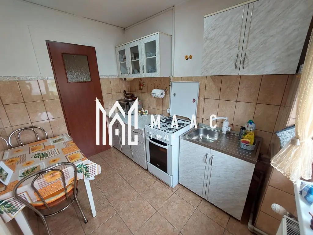 Apartament 3 camere semidecomandat | Orșova Central | 64 mp, etaj 3