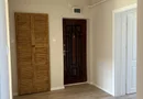 BRASADAS vinde ap 3 cam etaj 3/4 zona Burdea.