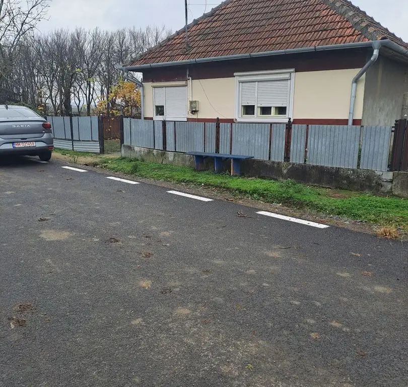 BRASADAS vinde casa în Someseni, comuna Apa