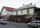 Casa situata in centru, in fata Lic. Economic nr. 1