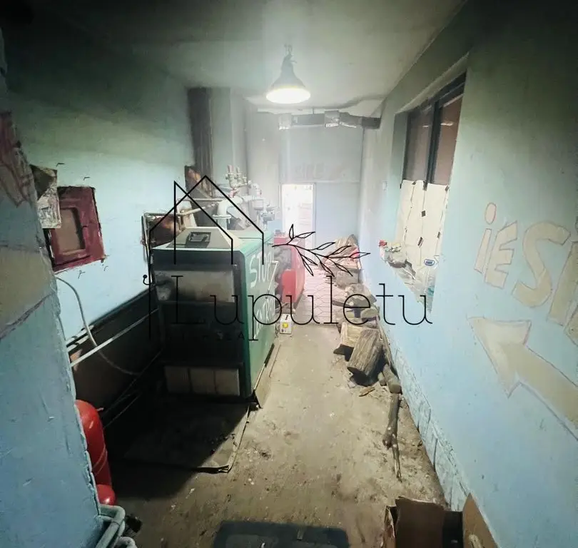 Pensiune de vânzare | 400 MPU | 10 Camere | Rasinari - Curmatura