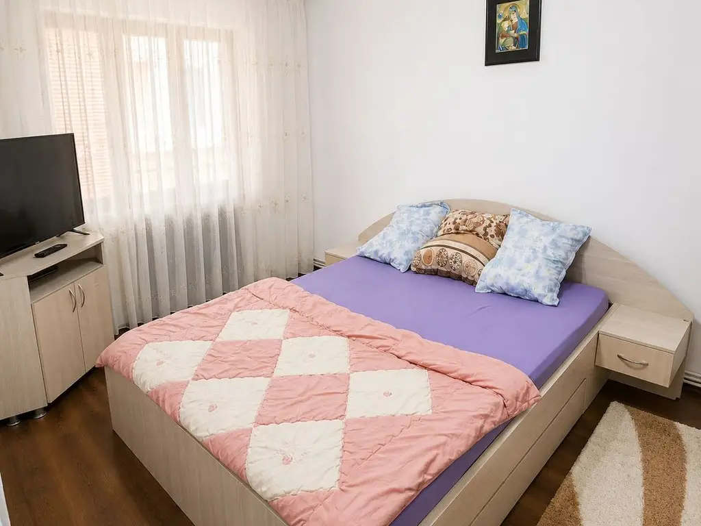 Apartament 3 camere decomandat | Lipovei | Etaj 1 | 2 băi | 2 balcoane