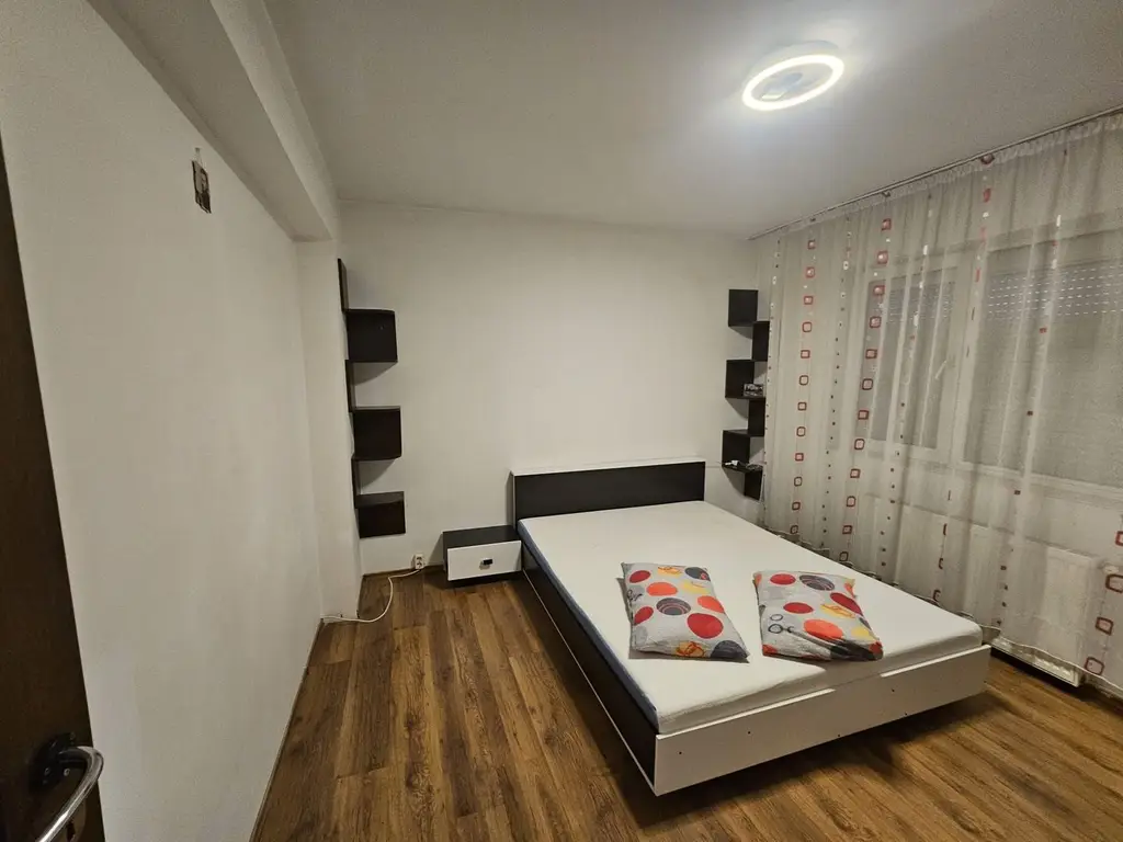 2 Camere Clinica Sante | etaj 1 | central - Nord (Kaufland) bloc 2010