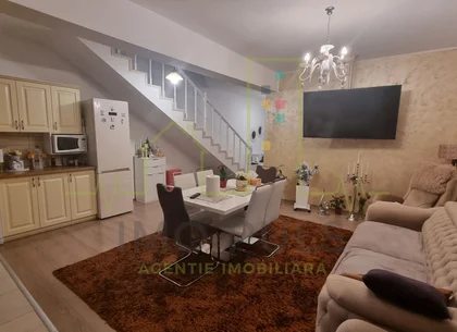4 Camere. Mobilat si utilat. Drum asfaltat.