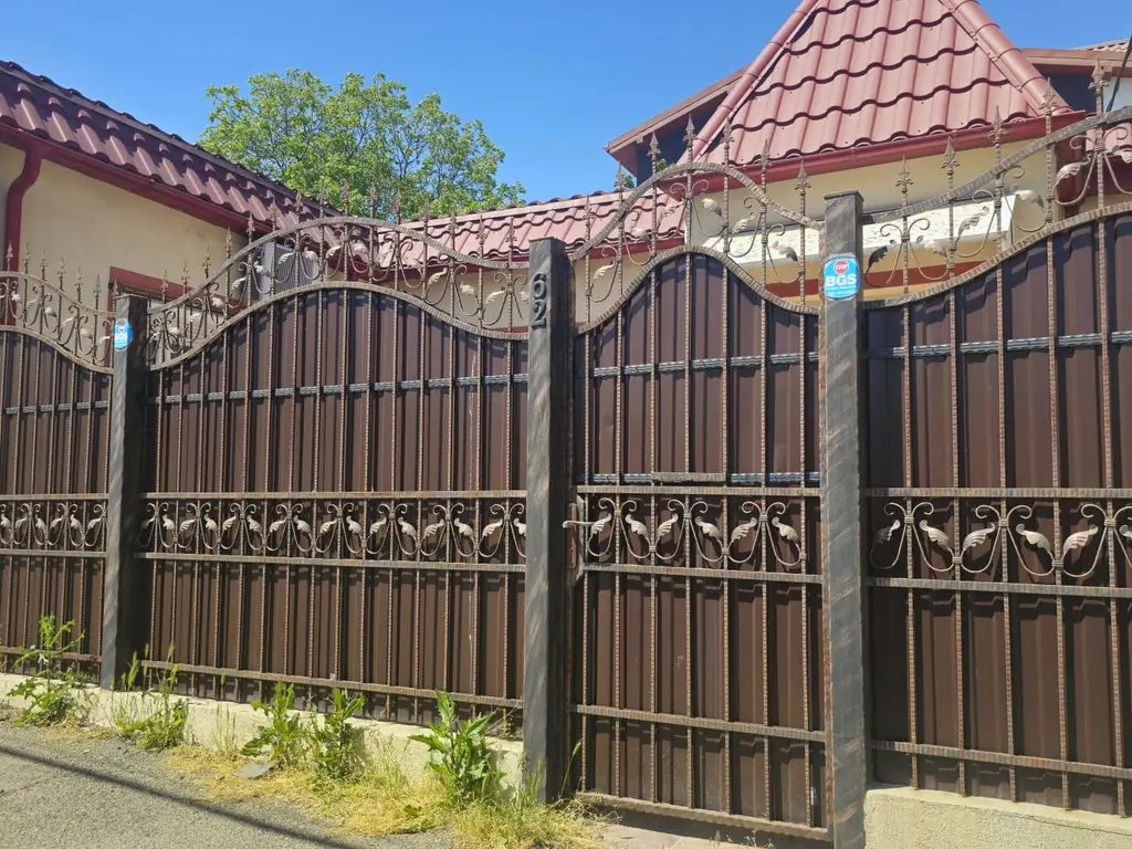 De vanzare casă individuală 3 camere Str. Vultur, 105.000 euro
