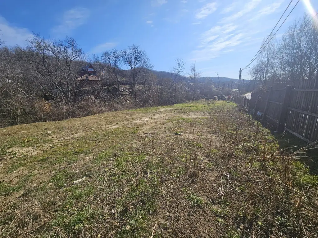 Teren 690 mp, deschidere 50 m, utilități – 1 km Primăria Ștefănești