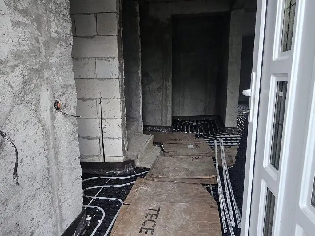 Vila noua, P+M, teren 350 mp - zona Bariera Traian - COMISION 0%