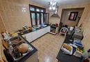 Vând casă cu demisol , parter + 2 etaje și teren în sector 4