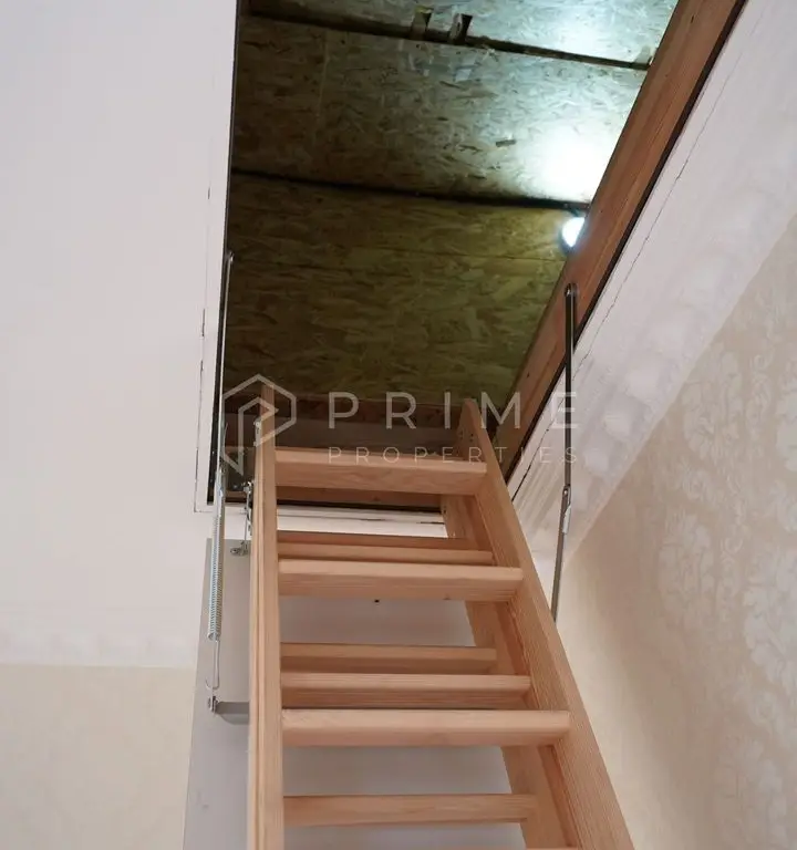 Casă tip duplex complet amenajată si mobilată
