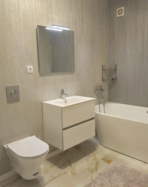 Apartament 2 camere Central Park, etaj 1, 560 euro