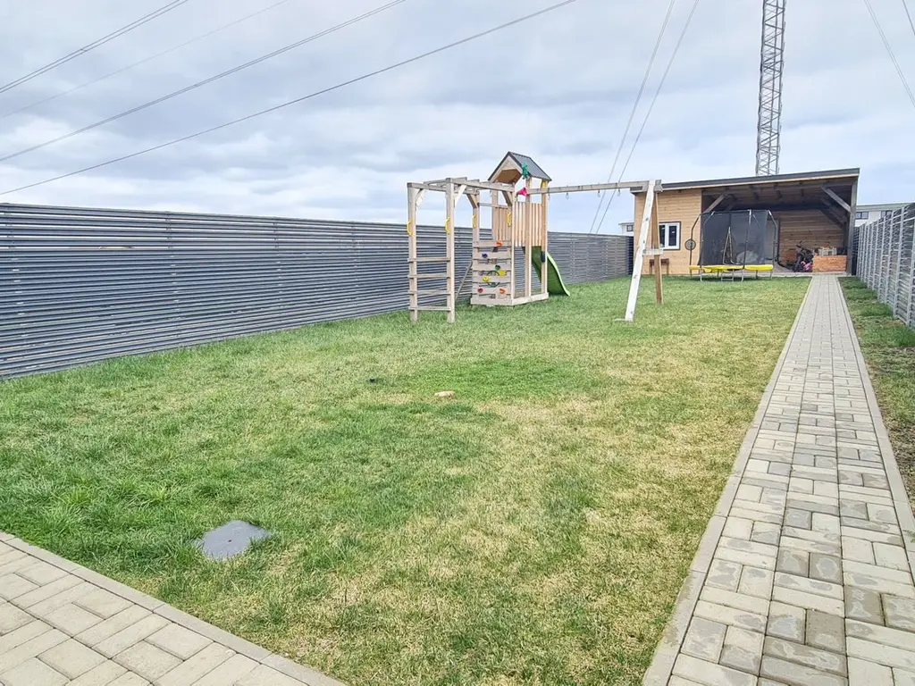 Casa mobilata si utilata in Cartier Izvor Tarlungeni Brasov