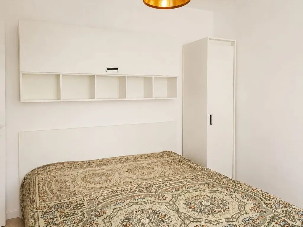 Apartament cochet cu 2 camere, situat la etajul 1 (Zona Dacia)