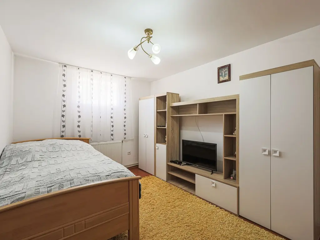Preț redus! Casă în localitatea Turnu