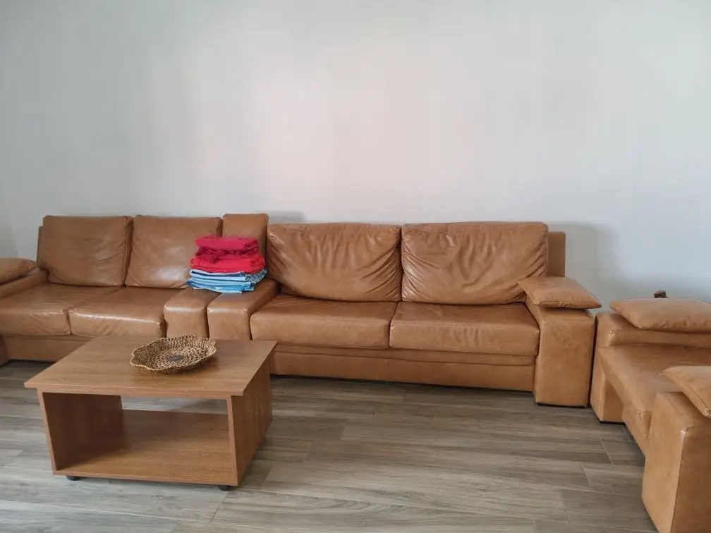 BRASADAS vinde casă cu teren generos in zona 14 Mai.