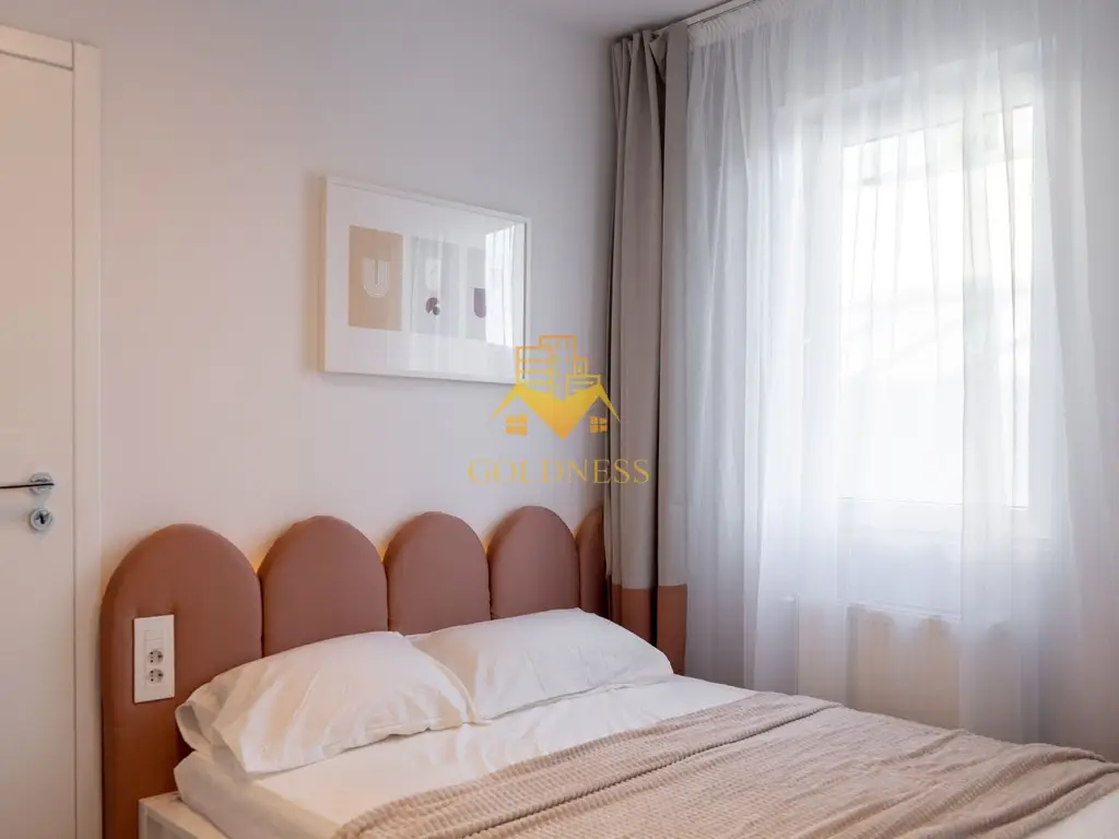 Apartament superfinisat zona Strazii Horea. Bloc nou!