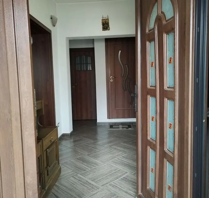 BRASADAS vinde casa cu etaj in zona Paulestiului.