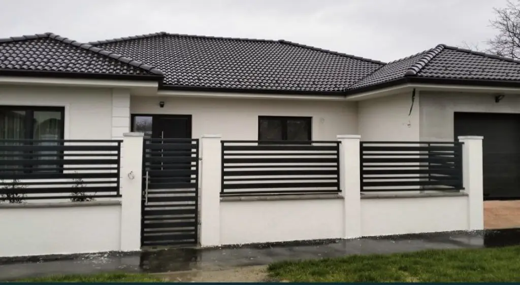 Casa de vanzare Lazuri