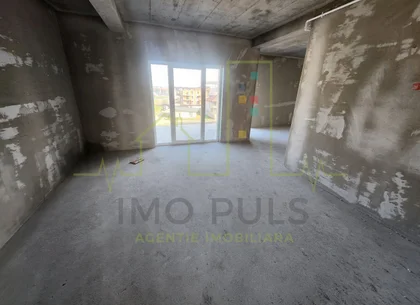 4 Camere. Penthouse. Girocului - Esso. Lift