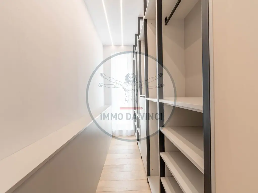Apartament de Vanzare cu 4 Camere-135 mp și Terasa de 90 mp Marasti