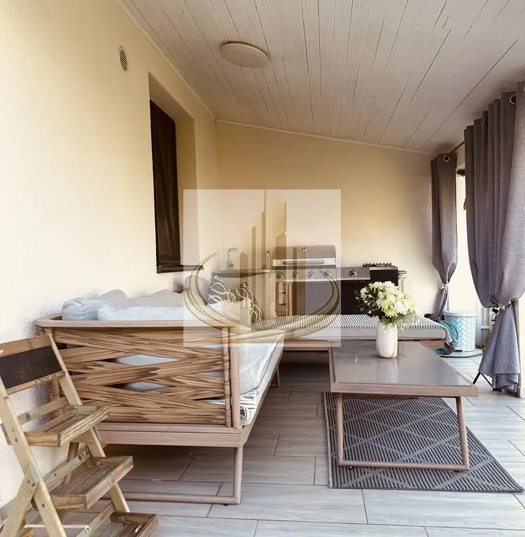 Duplex 3 camere | 95 mp | Panouri solare | Dumbravita | 4 parcări