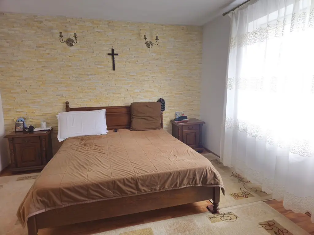 De vanzare -- casa in comuna Pechea, jud. Galati, teren 850 mp