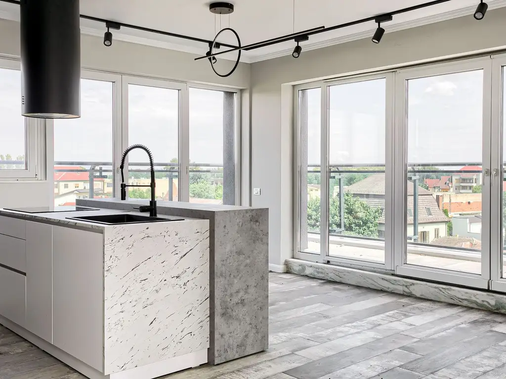 Închiriere apartament de lux în Arad zona ultracentrală