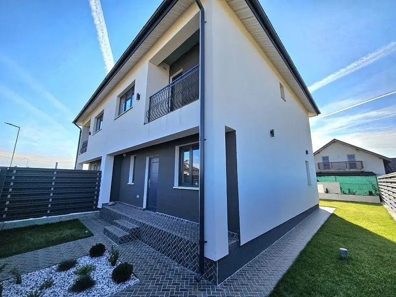 Direct proprietar Glina de vanzare vila noua 4 camere